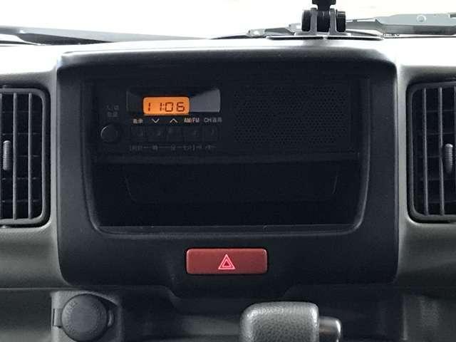 エブリイ ＰＡリミテッド　４ＷＤ　ハイルーフ　純正オーディオデッキ　キーレスエントリー　ＥＴＣ　ワンオーナー（3枚目）