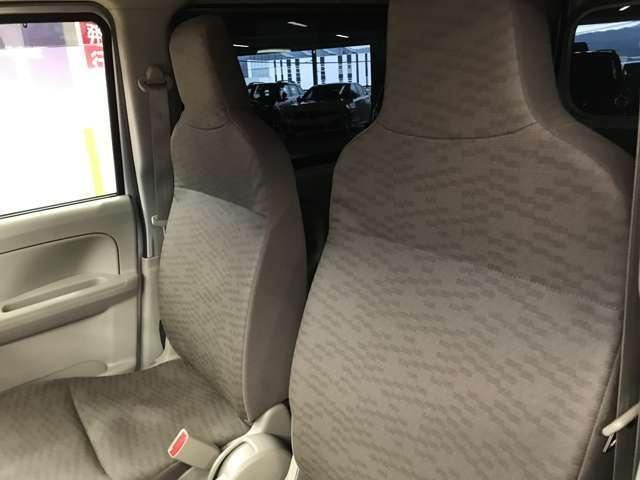 エブリイ ＰＡリミテッド　４ＷＤ　ハイルーフ　純正オーディオデッキ　キーレスエントリー　ＥＴＣ　ワンオーナー（15枚目）