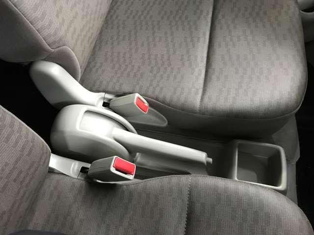 エブリイ ＰＡリミテッド　４ＷＤ　ハイルーフ　純正オーディオデッキ　キーレスエントリー　ＥＴＣ　ワンオーナー（32枚目）