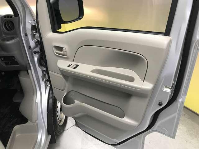 エブリイ ＰＡリミテッド　４ＷＤ　ハイルーフ　純正オーディオデッキ　キーレスエントリー　ＥＴＣ　ワンオーナー（37枚目）