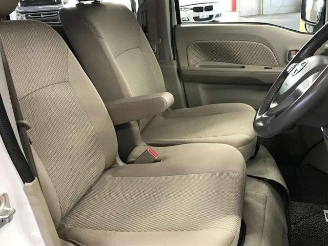 ＮＶ１００クリッパーリオ Ｇ　ハイルーフ　４ＷＤ　ワンオーナー車／純正メモリーナビ／フルセグＴＶ／ＣＤ／ＳＤ／ＢＴオーディオ／オートステップ／衝突軽減／車線逸脱／バックカメラ／リアソナー／前方ドラレコ／両側パワスラ（12枚目）