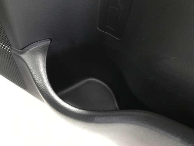 ワゴンＲ ＦＸ　ＣＤ　ＡＵＸ　オートヘッドライト　スマートキー　セーフティサポート　デュアルカメラブレーキサポート　誤発進抑制機能　後退時ブレーキサポート　車線逸脱警報機能　先行車発進警告（44枚目）