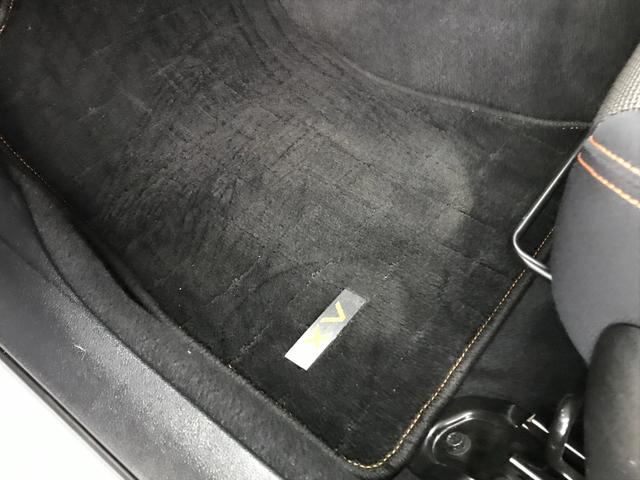 ＸＶ ２．０ｉ－Ｌ　アイサイト　４ＷＤ　８インチメモリーナビ　フルセグＴＶ　ＣＤ　ＤＶＤ　ＵＳＢ　ＢＴ　ＥＴＣ　バックカメラ　サイドカメラ　ＬＥＤオートライト　ブラインドスポット　衝突軽減　追従クルコン　ワンオーナー車（49枚目）