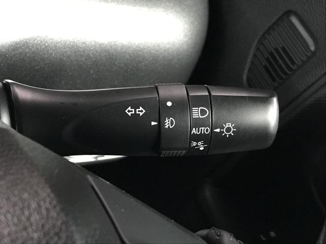 スペーシアギア ハイブリッドＸＺ　セーフティサポート／衝突軽減ブレーキ／誤発進抑制機能／車線逸脱警報／追従クルコン／後退時ブレーキサポート／リアソナー／両側パワスラ／オートＬＥＤハイビーム／シートヒーター／ＢＴオーディオ／Ｂカメラ（30枚目）