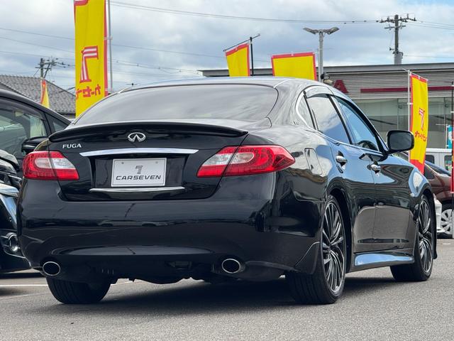 フーガ ３７０ＶＩＰ　エアロフォルムバンパー　タナベ車高調　２０インチＡＷ　ＨＤＤナビ　フルセグＴＶ　ＢＴ接続　バックカメラ　シートヒーター・ベンチレーション　セーフティシールドＰＫＧ　追従クルコン　ドラレコ　買取直販車（6枚目）