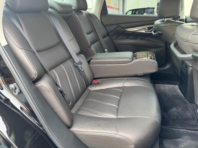 フーガ ３７０ＶＩＰ　エアロフォルムバンパー　タナベ車高調　２０インチＡＷ　ＨＤＤナビ　フルセグＴＶ　ＢＴ接続　バックカメラ　シートヒーター・ベンチレーション　セーフティシールドＰＫＧ　追従クルコン　ドラレコ　買取直販車（27枚目）