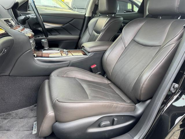 フーガ ３７０ＶＩＰ　エアロフォルムバンパー　タナベ車高調　２０インチＡＷ　ＨＤＤナビ　フルセグＴＶ　ＢＴ接続　バックカメラ　シートヒーター・ベンチレーション　セーフティシールドＰＫＧ　追従クルコン　ドラレコ　買取直販車（28枚目）