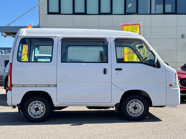 全国ご納車可能です!ご遠方のお客様へも販売実績多数、陸送会社にて安全にお届け致します!!まずは、無料見積もりから!!