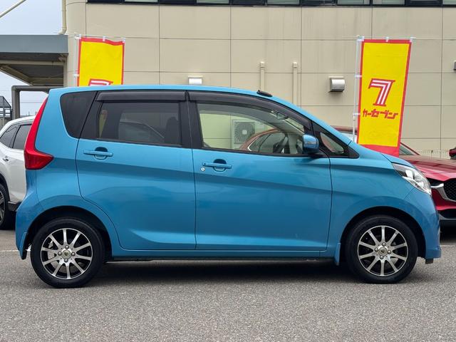 デイズ Ｘ　純正メモリナビ　フルセグＴＶ　全方位カメラ　バックカメラ　前後ドラレコ　ＬＥＤライト　スマートキー　社外１４インチＡＷ（5枚目）