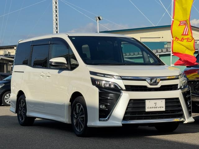 ヴォクシー ZS 社外9インチメモリーナビフルセグTV フリップダウンモニター 片側パワスラ LEDオートライト ドライブレコーダー バックカメラ ETC(4枚目)