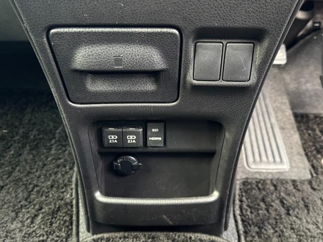 ヴォクシー ZS 社外9インチメモリーナビフルセグTV フリップダウンモニター 片側パワスラ LEDオートライト ドライブレコーダー バックカメラ ETC(22枚目)