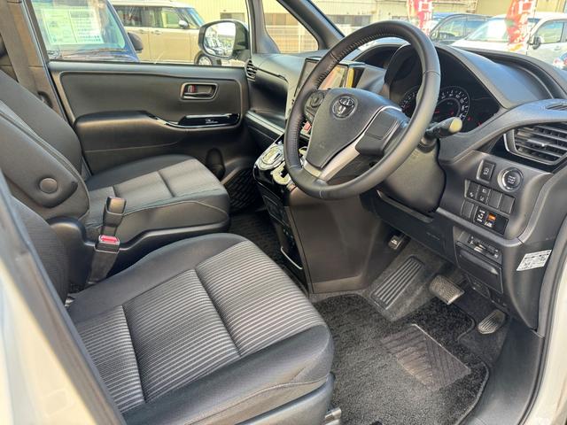 ヴォクシー ZS 社外9インチメモリーナビフルセグTV フリップダウンモニター 片側パワスラ LEDオートライト ドライブレコーダー バックカメラ ETC(27枚目)