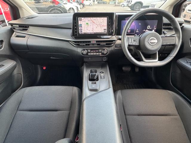 ノート S 純正9インチメモリーナビフルセグTV 全方位カメラ バックカメラ LEDオートライト シートヒーター ステアリングヒーター ドライブレコーダー ETC 寒冷地仕様(3枚目)