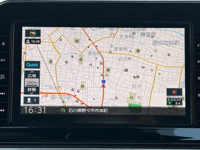 ノート S 純正9インチメモリーナビフルセグTV 全方位カメラ バックカメラ LEDオートライト シートヒーター ステアリングヒーター ドライブレコーダー ETC 寒冷地仕様(12枚目)