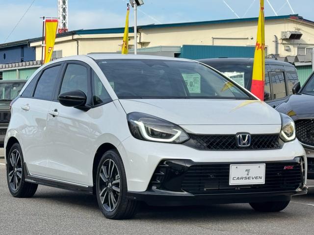 フィット e:HEV RS ワンオーナー 純正8インチナビTV バックカメラ オートLED ハーフ合皮シート スマートキー ホンダセンシング 追従クルコン パーキングセンサー 純正16インチアルミ(5枚目)