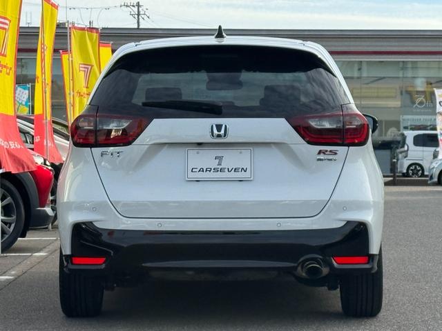 フィット e:HEV RS ワンオーナー 純正8インチナビTV バックカメラ オートLED ハーフ合皮シート スマートキー ホンダセンシング 追従クルコン パーキングセンサー 純正16インチアルミ(8枚目)