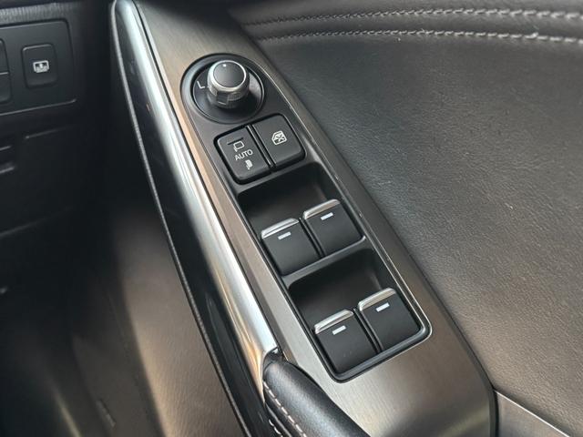 アテンザセダン 25S Lパッケージ 純正ナビTV BOSEサウンド バックカメラ ETC ドラレコ 革シート シートヒーター ハンドルヒーター オートLED 衝突軽減 誤発進抑制 追従クルコン ブラインドスポット HUD 純19AW(25枚目)