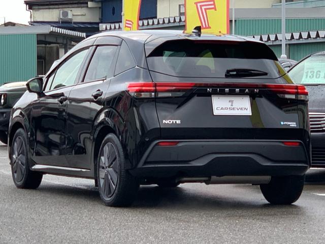 ノート X FOUR 4WD 純正9型ナビTV 全方位カメラ 前後ドラレコ LEDオートライト シートヒーター ソナー ステアリングヒーター デジタルインナーミラー 全方位支援システム(衝突回避支援) ETC(9枚目)