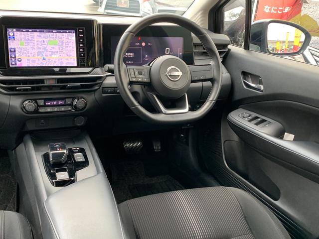 ノート X FOUR 4WD 純正9型ナビTV 全方位カメラ 前後ドラレコ LEDオートライト シートヒーター ソナー ステアリングヒーター デジタルインナーミラー 全方位支援システム(衝突回避支援) ETC(14枚目)