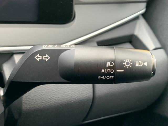 ノート X FOUR 4WD 純正9型ナビTV 全方位カメラ 前後ドラレコ LEDオートライト シートヒーター ソナー ステアリングヒーター デジタルインナーミラー 全方位支援システム(衝突回避支援) ETC(18枚目)