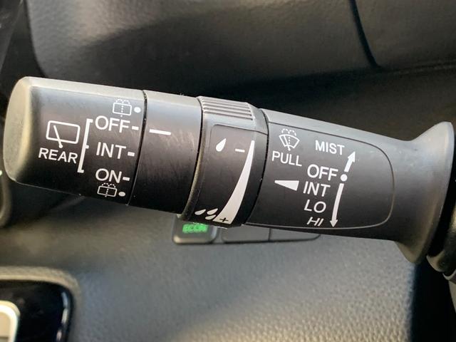 N-BOXカスタム G・EXターボホンダセンシング 4WD 純正8型ナビ フルセグTV 両側パワスラ バックカメラ LEDオートライト LEDフォグ ハーフ合皮シート シートヒーター ETC 純正15インチAW(19枚目)