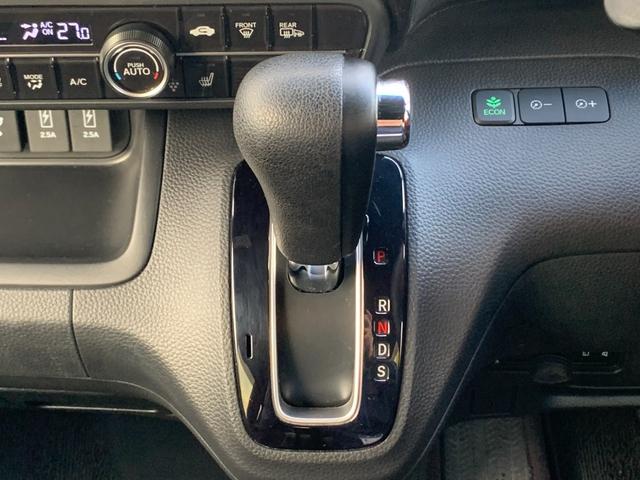 N-BOXカスタム G・EXターボホンダセンシング 4WD 純正8型ナビ フルセグTV 両側パワスラ バックカメラ LEDオートライト LEDフォグ ハーフ合皮シート シートヒーター ETC 純正15インチAW(25枚目)