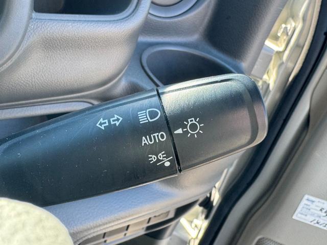 NV100クリッパーバン DX GLパッケージ 4WD 純正メモリーナビフルセグTV バックカメラ ソナー オートハイビーム ハイルーフ(16枚目)