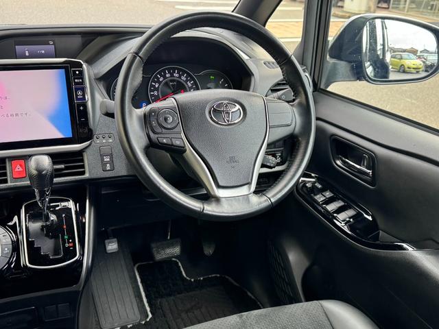 ヴォクシー ZS 煌III アルパインビックX11型ナビ 12.8型フリップダウンモニター バックカメラ ETC ドラレコ 両側電動スライド ハーフ合皮シート オートLED LEDフォグ クルコン セーフティセンス 純正16AW(15枚目)