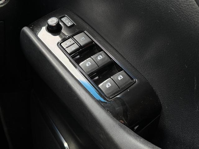 ヴェルファイア ２．５Ｚ　Ａエディション　ワンオーナー　４ＷＤ　純正９型ナビフルセグＴＶ　フリップダウンモニター　両側パワスラ　ＬＥＤオートライト　ＬＥＤフォグ　クルーズコントロール　バックカメラ　ドライブレコーダー　ＥＴＣ（24枚目）