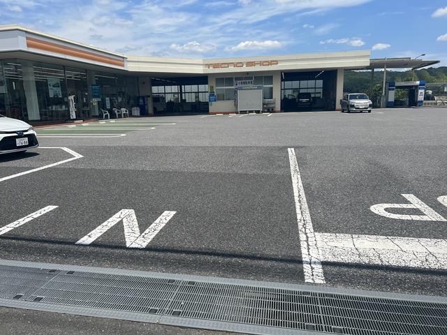 トヨタカローラ栃木株式会社　烏山店(3枚目)