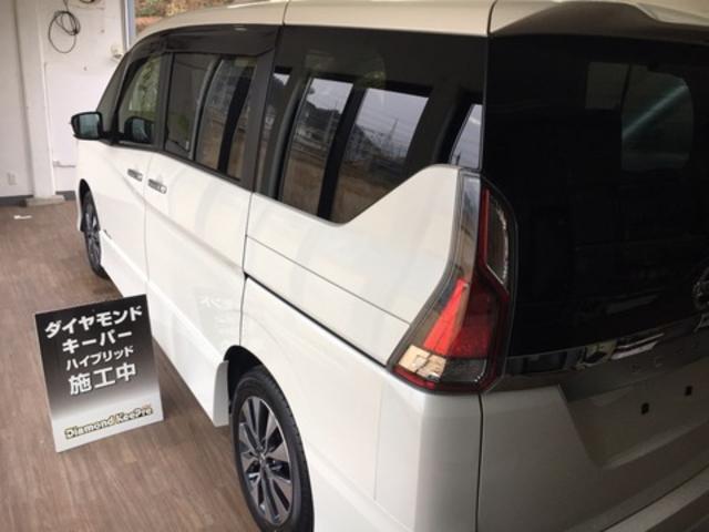 新車の日産セレナにダイヤモンドキーパーの施工を行いました。