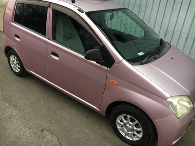関市のお客様よりダイハツ　ミラの車検整備と洗車・ルームクリーニングを行いました。