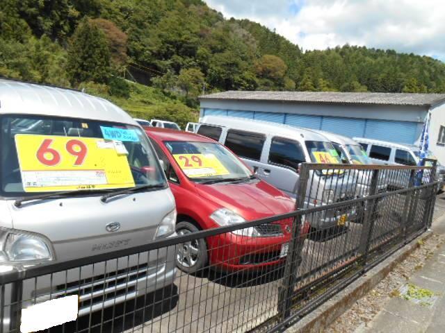 加茂郡東白川　車　修理　整備　点検　車検　オイル交換白川町　ライト　エンジン不調　車検　点検