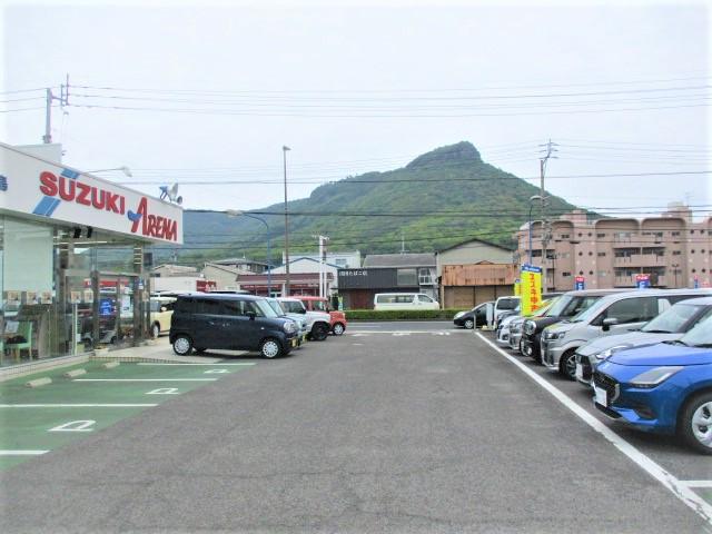 （株）スズキ自販香川　スズキアリーナ屋島　／　Ｕ’ｓ　ＳＴＡＴＩＯＮ屋島