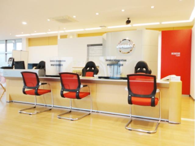 新潟日産自動車株式会社　六日町店