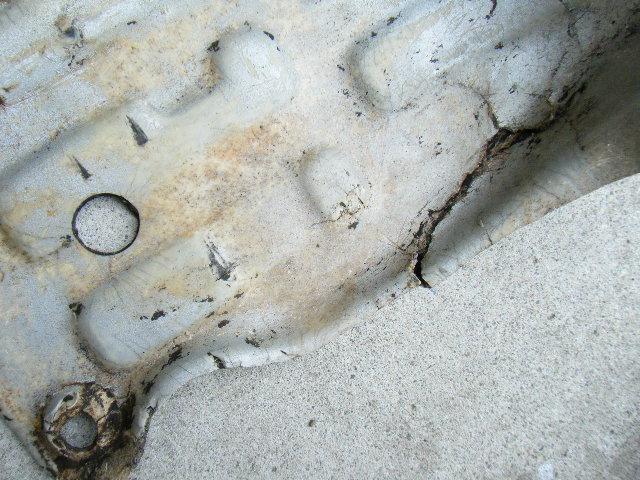 モト　オフ車　エンジンガード割れ補修　　ＦＲＰ補修　　レストア　　修理　　オイル交換　　タイヤ交換　　買取　　メンテナンス　　旧車　　