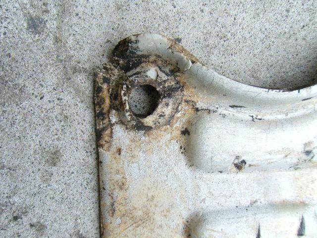 モト　オフ車　エンジンガード割れ補修　　ＦＲＰ補修　　レストア　　修理　　オイル交換　　タイヤ交換　　買取　　メンテナンス　　旧車　　