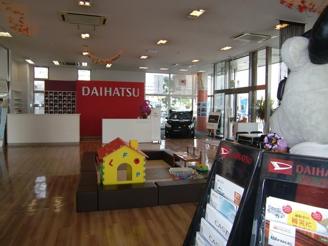 琉球ダイハツ販売(株) U-CAR浦添(3枚目)