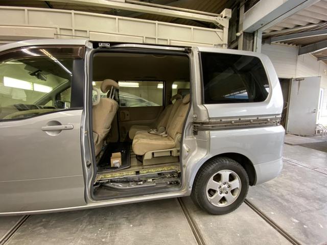 日産　セレナ　C25　左リアスライドドア＋クォーターパネル鈑金修理