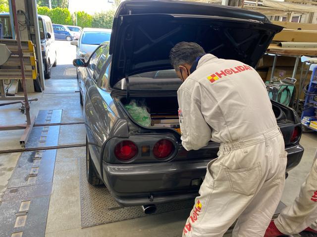 NISSAN スカイラインGT-R BNR32 リアバンパー+トランク修理 NISSAN スカイラインGT-R BNR32 リアバンパー+トランク修理