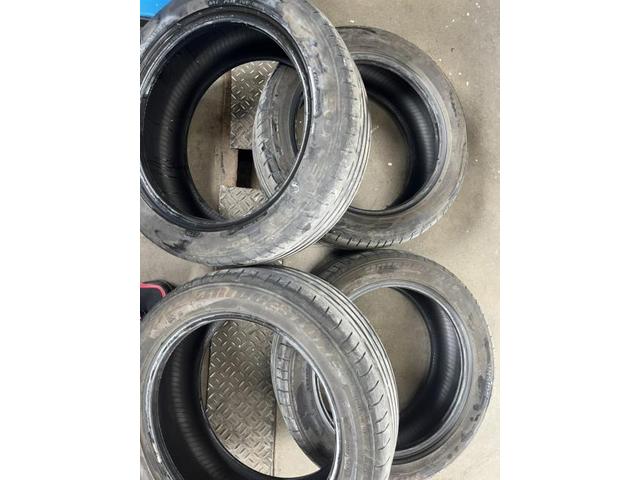 BMW タイヤ４本組み換え交換　225/50/18　（お持ち込み）