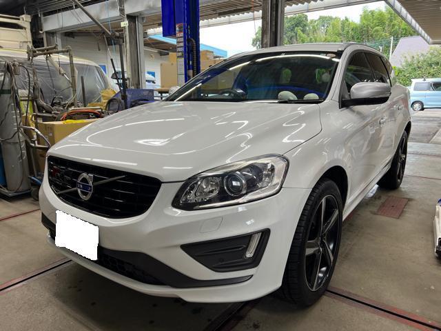 VOLVO XC60 フロントバンパー修理