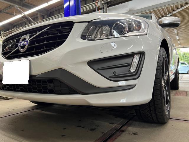 VOLVO XC60 フロントバンパー修理