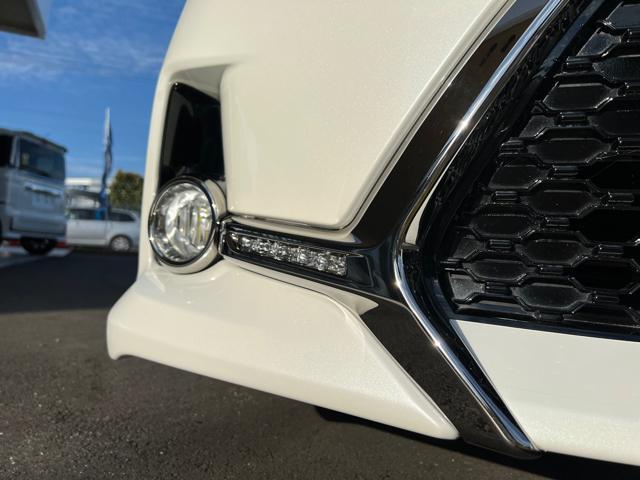 TOYOTA マークx g's フロントバンパー＋バンパーグリル修理