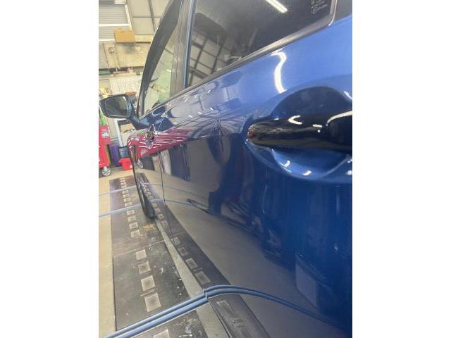 日産　ノート　リアドア交換　