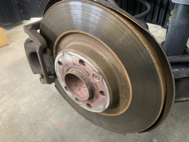 プジョー3008 持込ブレーキパッド、ローター、バッテリー交換