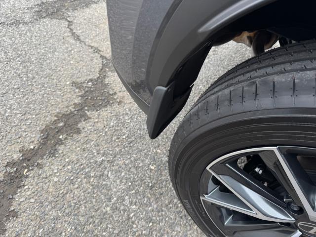 レクサス LBX マットフラップ取付【印西 我孫子 成田 白井 鎌ヶ谷 八千代 栄町の点検・整備はオートランナーへ!】