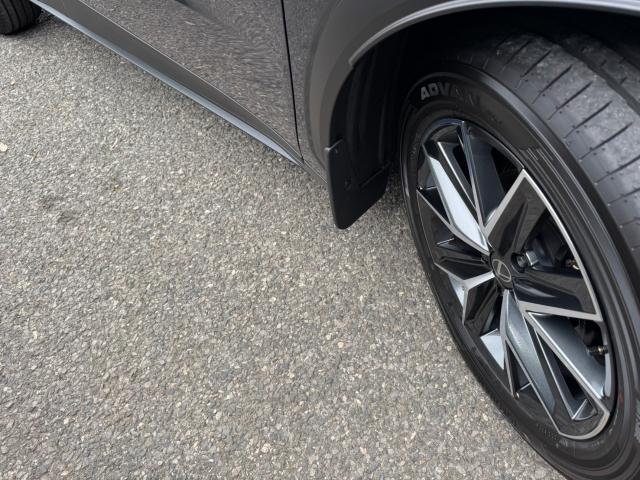 レクサス LBX マットフラップ取付【印西 我孫子 成田 白井 鎌ヶ谷 八千代 栄町の点検・整備はオートランナーへ!】