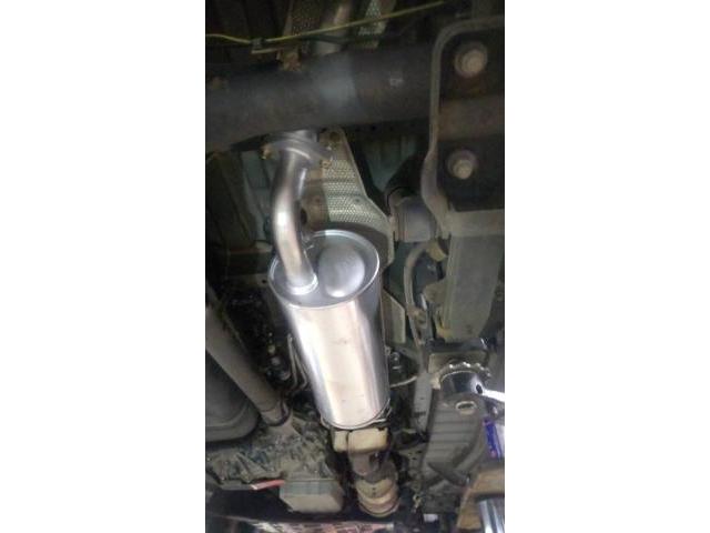 トヨタ ハイエースバン 排気漏れマフラー交換 【印西 我孫子 成田 白井 鎌ヶ谷 八千代 栄町 の点検・整備はオートランナーへ!】