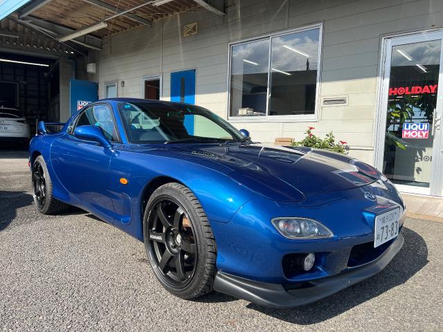 【印西　我孫子　成田　白井　鎌ヶ谷　八千代　栄町　の点検・整備はオートランナーへ！】マツダ　ＲＸ－７　クォーターパネル塗膜剥がれ補修　板金・外装補修